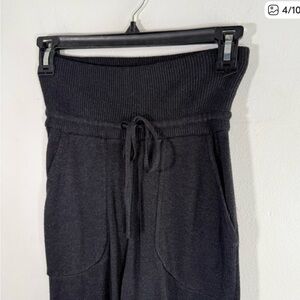 Lululemon Cabin Yogi Sweater Pant Heathered Black Cashmere Blend Jogger 4 W5G28S